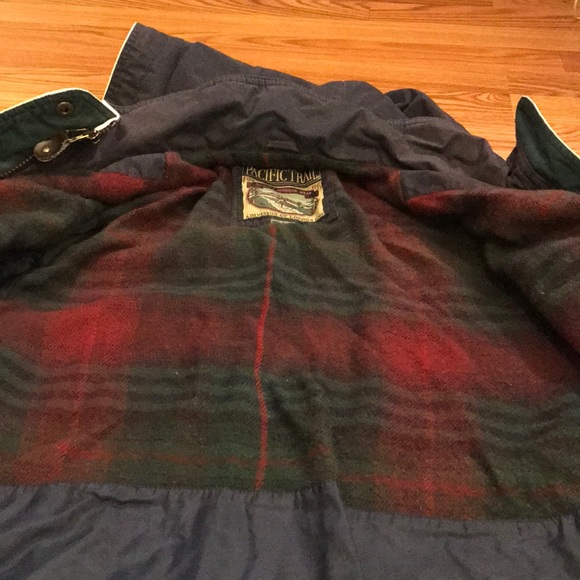 Vintage Winter Jacket - Picture 5 of 5